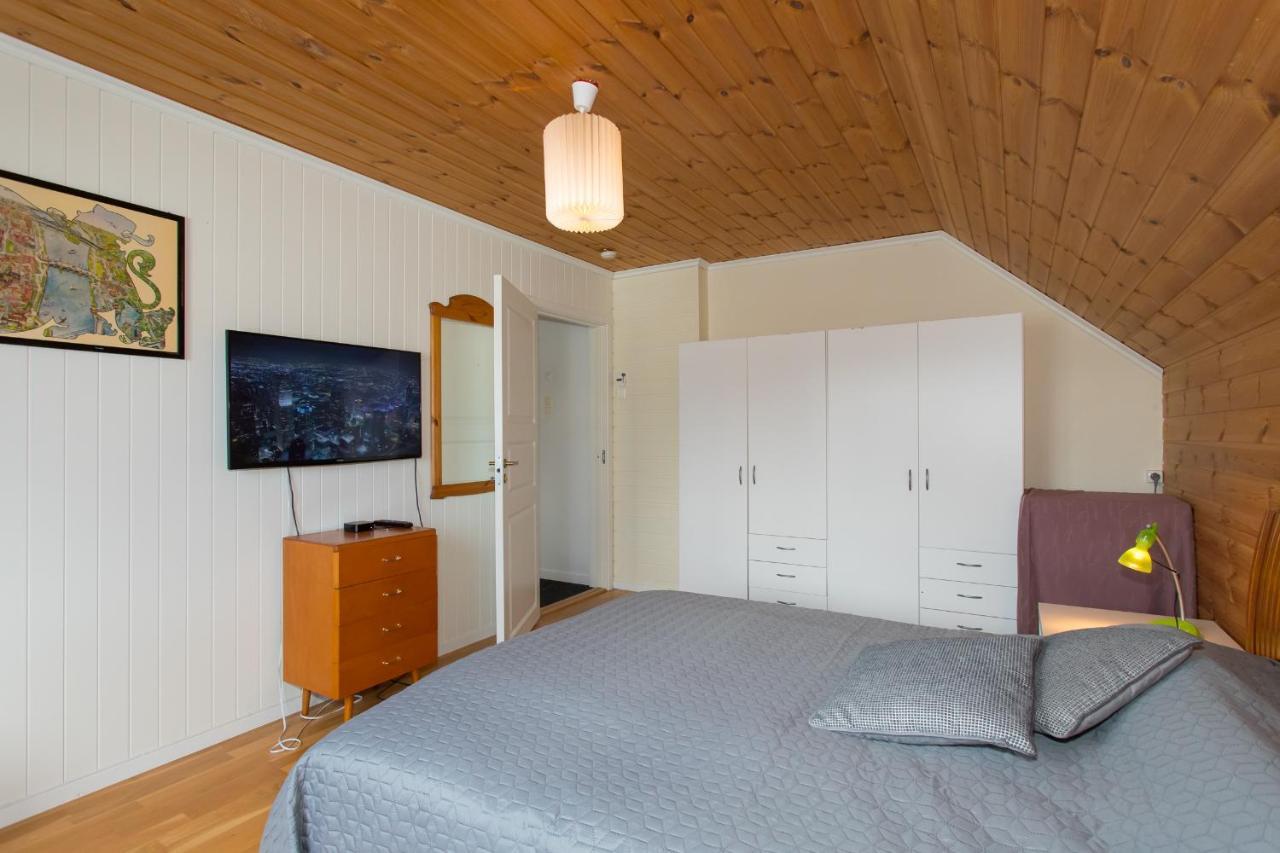 Mandal Apartment Mit Moeglichkeit Ein Boot Zu Benutzen Und Angeln Exterior photo