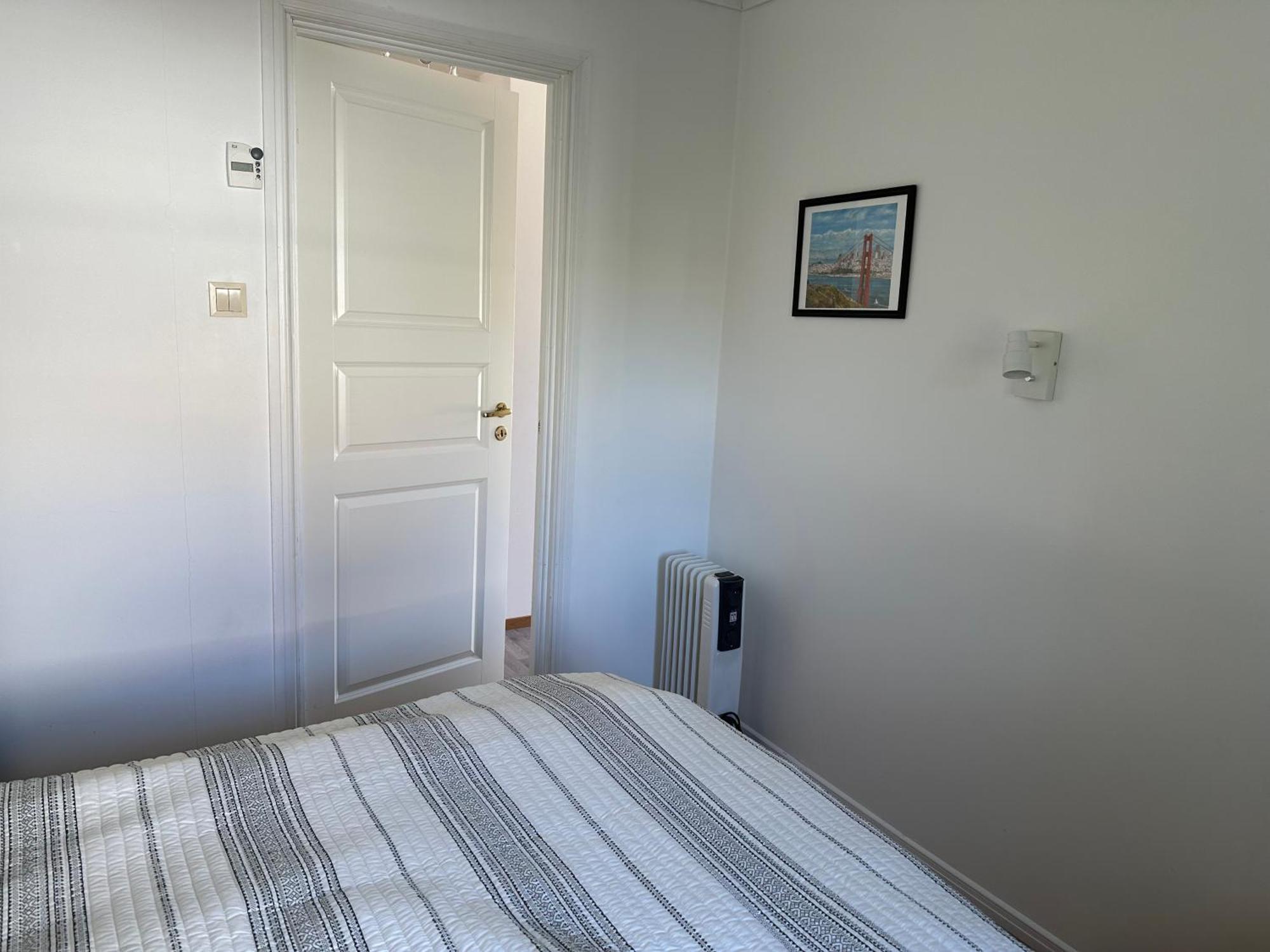 Mandal Apartment Mit Moeglichkeit Ein Boot Zu Benutzen Und Angeln Exterior photo